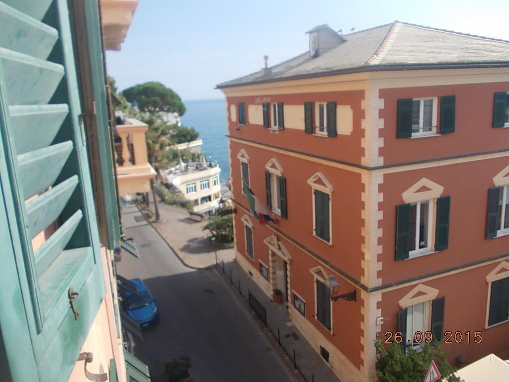 Sopra La Spiaggia Bogliasco Bilik gambar