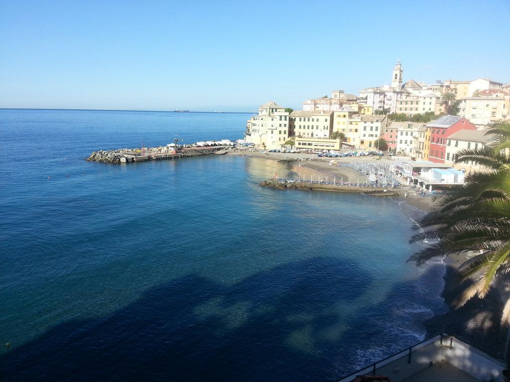 Sopra La Spiaggia Bogliasco Bilik gambar